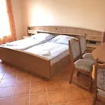 Villamerica 3*