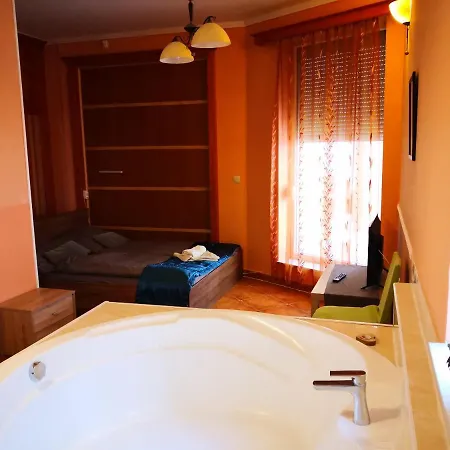Villamerica B&B Mişcolţ