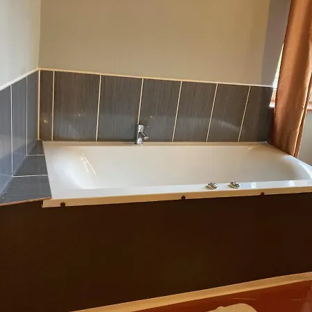 Villamerica Bed & Breakfast Miskolc