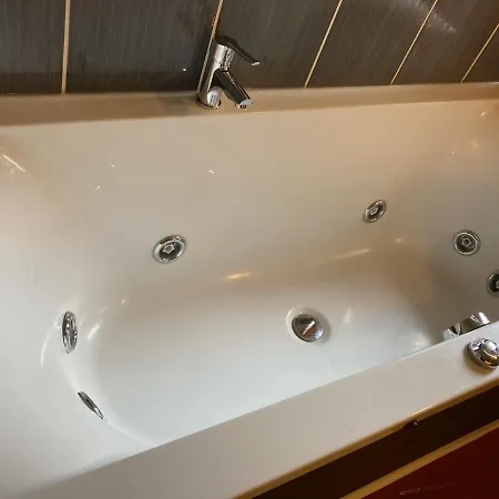 Villamerica 3* Мишкольц