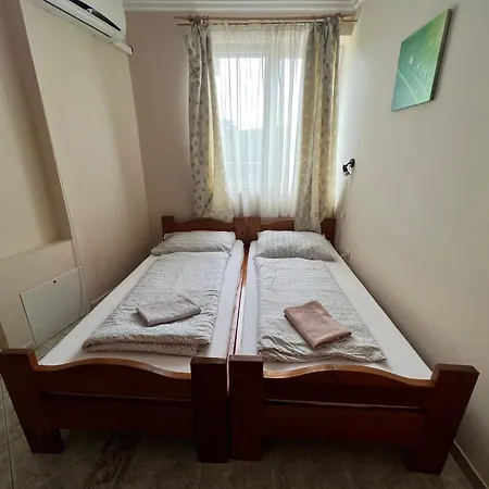 Villamerica Bed & Breakfast 3*