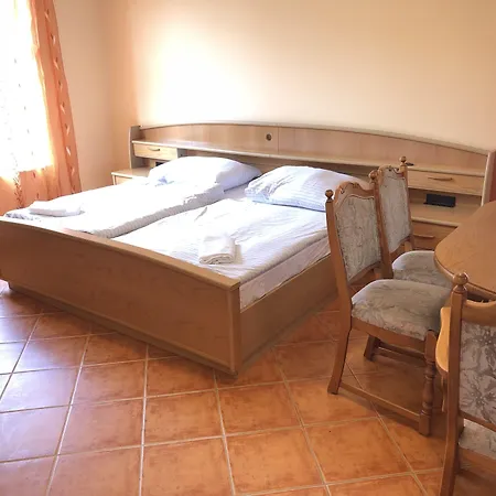 Villamerica 3*