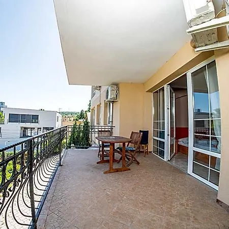 Villamerica 3*