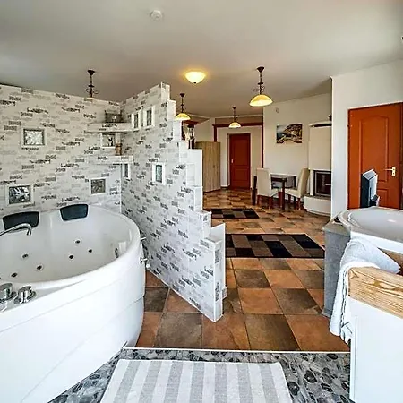 Villamerica 3* Miskolc