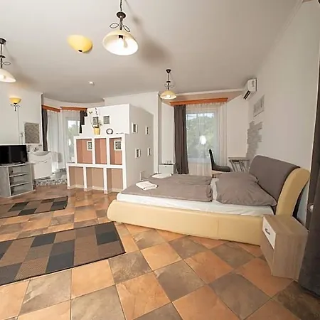 Villamerica Couette-café Miskolc