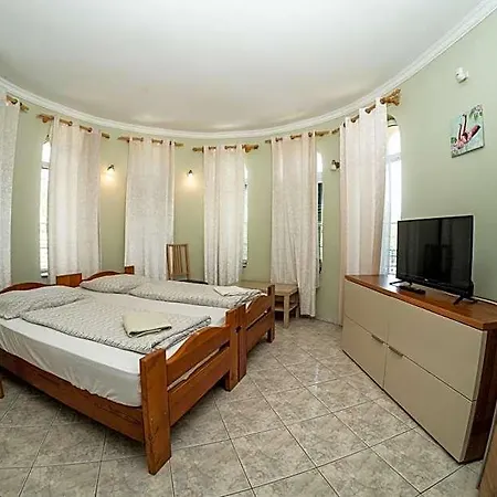 Villamerica Couette-café