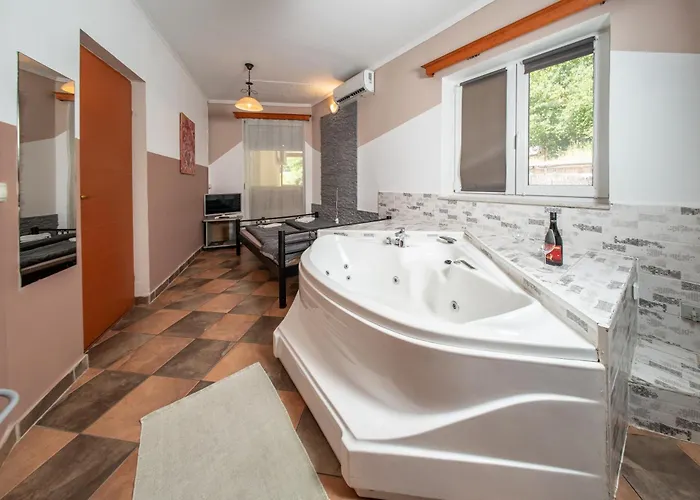 Villamerica 3* Miskolc